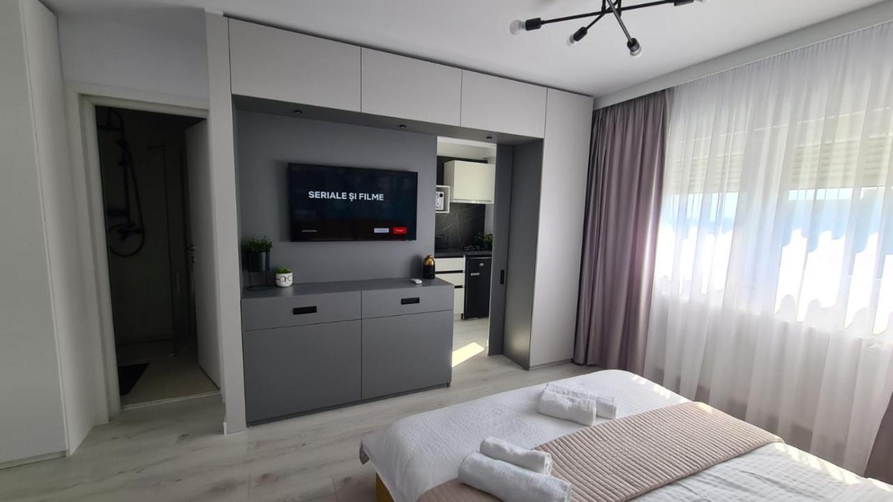 Government Deluxe Studio By Magic Apartments Bukarest Exteriör bild