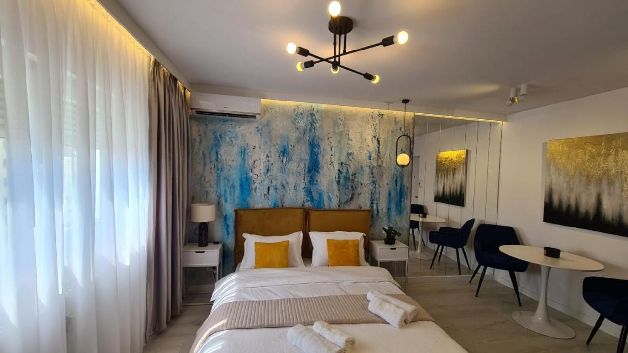 Government Deluxe Studio By Magic Apartments Bukarest Exteriör bild